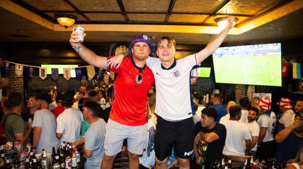 0 England Fans