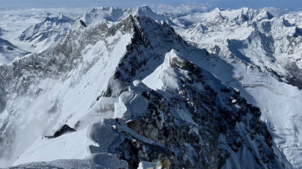0 FILES NEPAL CHINA MOUNTAINEERING