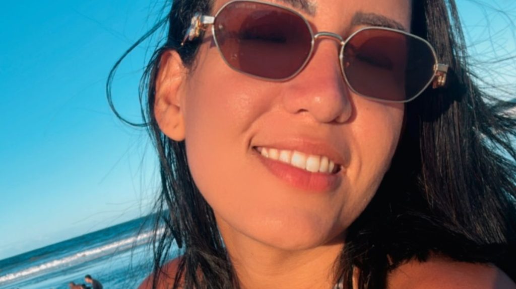 0 Mum of two gym owner plunges to death after balcony gives way at birthday party