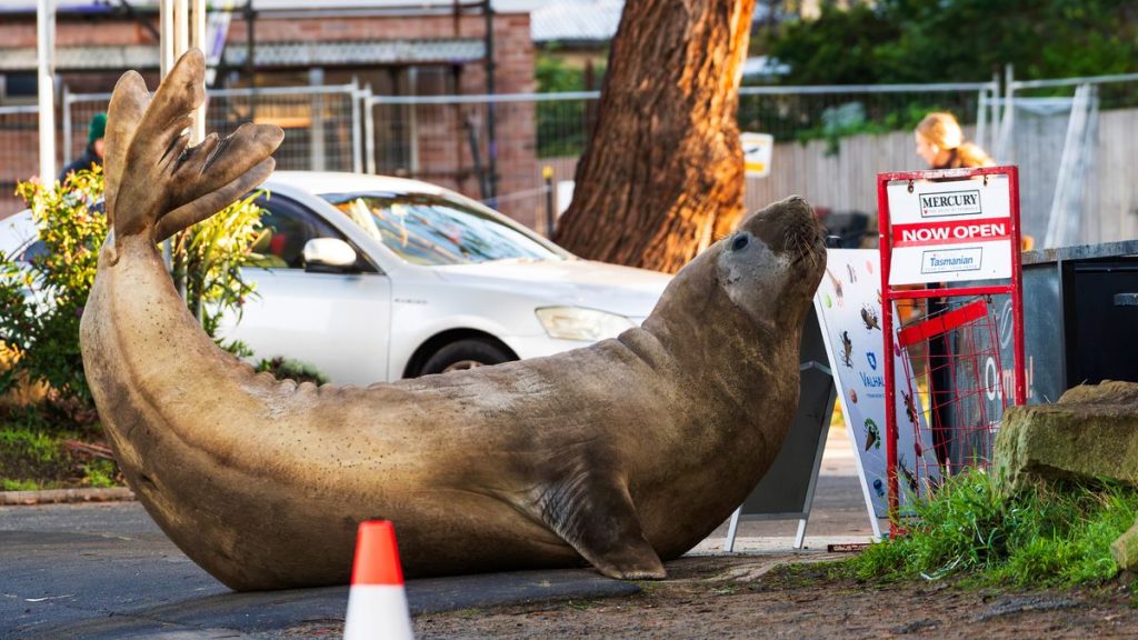 1 Australia Neil the Seal 26184091545637