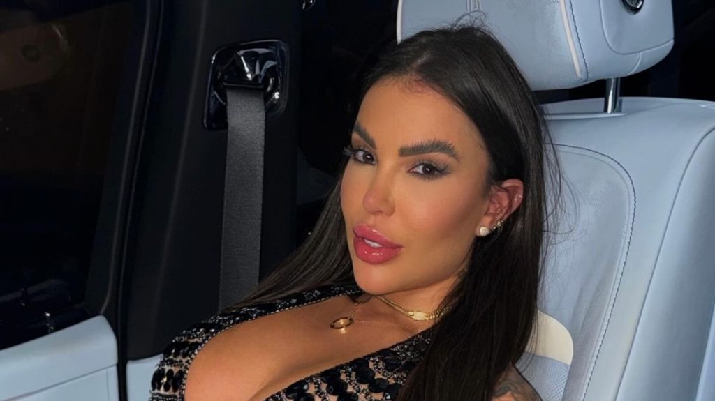 1 Influencer 27 dies after falling from 27th floor of high rise building