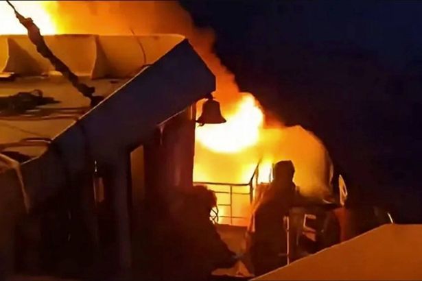 0 Ferry alight in the Philippines
