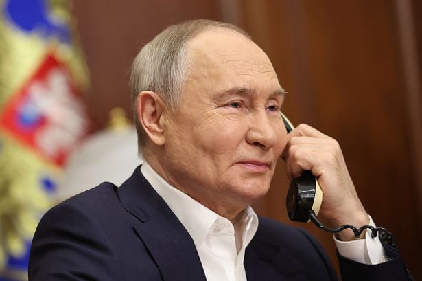 2 RUSSIA CHRISTMAS CHARITY